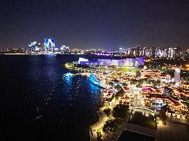 Moonlight Pier Night View in Suzhou