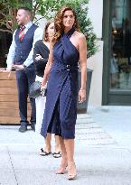 Cindy Crawford Steps Out -NYC