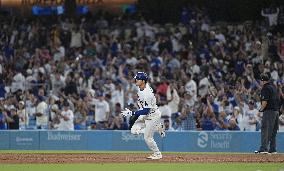 Baseball: Giants vs. Dodgers