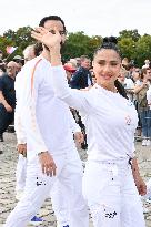 Paris 2024 - Salma Hayek Torch Relay