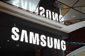 Samsung Store in Shanghai