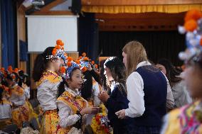 (Int'l Exchange)NEW ZEALAND-WELLINGTON-CHINESE CHILDREN'S CHOIR-VISITING