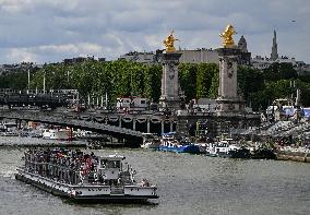 Daily Life In Paris On The Eve Of The Olympics