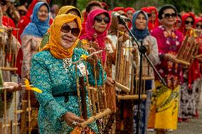 INDONESIA-MAGELANG-COMMEMORATION-NATIONAL KEBAYA DAY