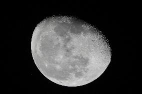 The Moon And Saturn Meet Up In The Night Sky