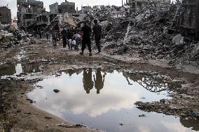 MIDEAST-GAZA-JABALIA REFUGEE CAMP-SEWAGE-POLIOVIRUS