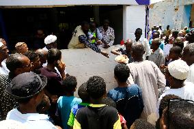 SUDAN-OMDURMAN-CHARITY BREAD PROJECT-DISTRIBUTION