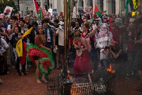 Pro-Palestinian Protest Over Netanyahu's Visit In USA