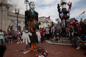 Pro-Palestinian Protest Over Netanyahu's Visit In USA