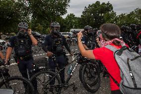 Pro-Palestinian Protest Over Netanyahu's Visit In USA