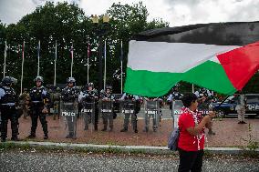 Thousands Protest As Netanyahu Addresses US Congress - Washington