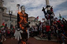 Thousands Protest As Netanyahu Addresses US Congress - Washington