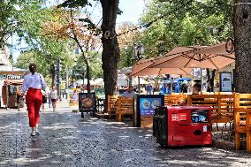 Diesel generators in Odesa streets