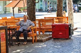 Diesel generators in Odesa streets