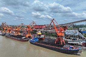 Meishan Iron and Steel Plant Raw Material Terminal in Nanjing