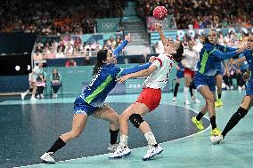 Paris 2024 - Women's Handball - Slovenia v Denmark