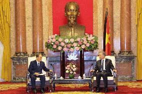 Ex-Japan PM Suga in Hanoi
