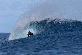 (PARIS2024)FRENCH POLYNESIA-TAHITI-SUFRING-TRAINING