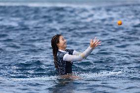 Paris 2024 - Surfing Training Session