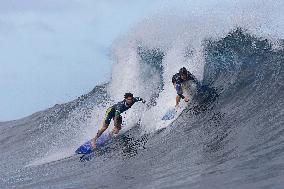 Paris 2024 - Surfing Training Session