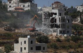 MIDEAST-HEBRON-HOUSE-DEMOLITION