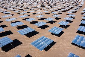 A Molten Salt Tower Solar Thermal Power Station Construction in Desert