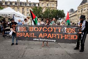 Demonstration Against Olympic Games In Paris