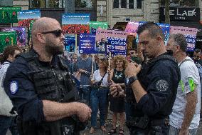 Demonstrators Anti-Olympic Games And Pro-Israel In Republic Square, In Paris.