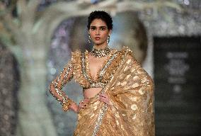 INDIA-NEW DELHI-COUTURE WEEK