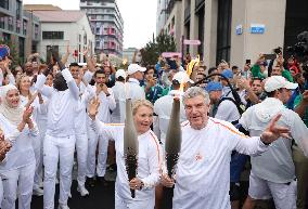 (PARIS2024)FRANCE-PARIS-OLYMPIC GAMES-TORCH RELAY