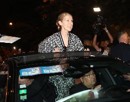 Celine Dion Standing Outside Car Roof - Paris