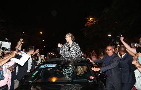 Celine Dion Standing Outside Car Roof - Paris