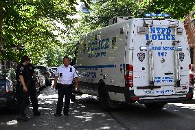 UPDATED CAPTION: One Woman Dead, One Woman Critical Condition After Shooting Near Gracie Mansion In Manhattan New York City