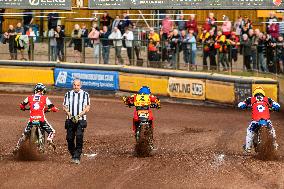 Leicester Lions v Belle Vue Aces - Rowe Motor Oil Premiership