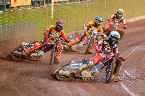 Leicester Lions v Belle Vue Aces - Rowe Motor Oil Premiership