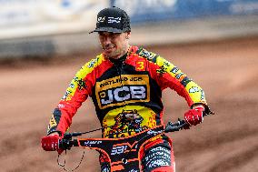 Leicester Lions v Belle Vue Aces - Rowe Motor Oil Premiership