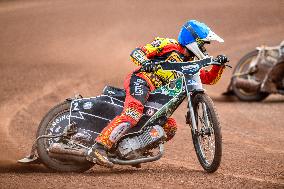 Leicester Lions v Belle Vue Aces - Rowe Motor Oil Premiership