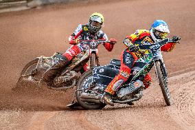 Leicester Lions v Belle Vue Aces - Rowe Motor Oil Premiership