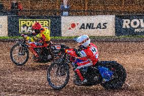 Leicester Lions v Belle Vue Aces - Rowe Motor Oil Premiership