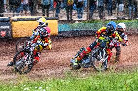 Leicester Lions v Belle Vue Aces - Rowe Motor Oil Premiership