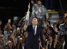 Paris 2024 - Zinedine Zidane And Rafael Nadal Carrie The Flame