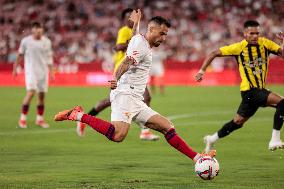 Sevilla FC v Al-Ittihad Club - Pre-season friendly