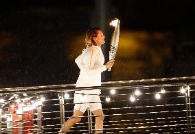 Paris 2024 - Torch Departing From Iena Bridge Towards Tuileries Gardens