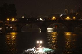 Paris 2024 - Torch Departing From Iena Bridge Towards Tuileries Gardens