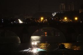 Paris 2024 - Torch Departing From Iena Bridge Towards Tuileries Gardens