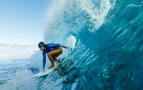 Paris 2024 - Surfing Training Session