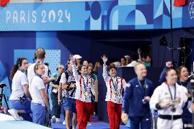 (PARIS2024)FRANCE-SAINT DENIS-DIVING-WOMEN'S SYNCHRONISED 3M SPRINGBOARD--AWARDING CEREMONY