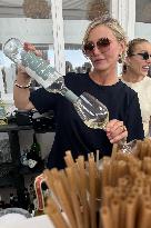 Cameron Diaz Serves Her Avaline Wines At SiSi Restaurant - NY