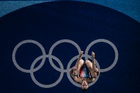 Paris 2024 - Juliette Landi And Nais Gillet At Women's Synchronised 3m Springboard Diving Final