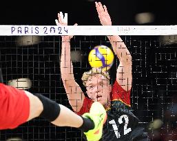 (PARIS2024)FRANCE-PARIS-VOLLEYBALL-MEN'S PRELIMINARY ROUND